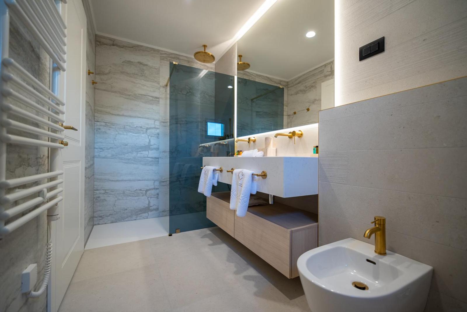 Cascade Luxury Apartments Дубровник Екстериор снимка